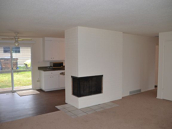 2nd image of 7909 126th St E