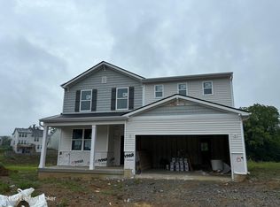 1033 Dry Run Ct, Shelbyville, KY 40065