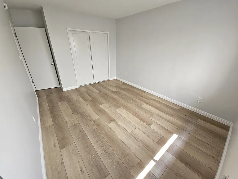 5843 Willoughby Ave #3 — Photo 7