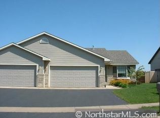 1657 Covey Dr, River Falls, WI 54022