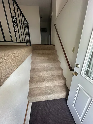 4843 5th Ave N #UPPER Photo 1 4843 5th Ave N #UPPER Photo 1