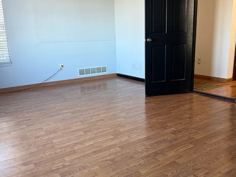 3513 W 102nd Pl — Photo 14