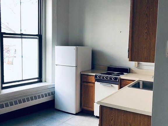 2nd image of 3 Central Sq APT 201