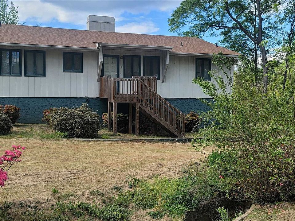 1st image of 10 Willow Pines Ct