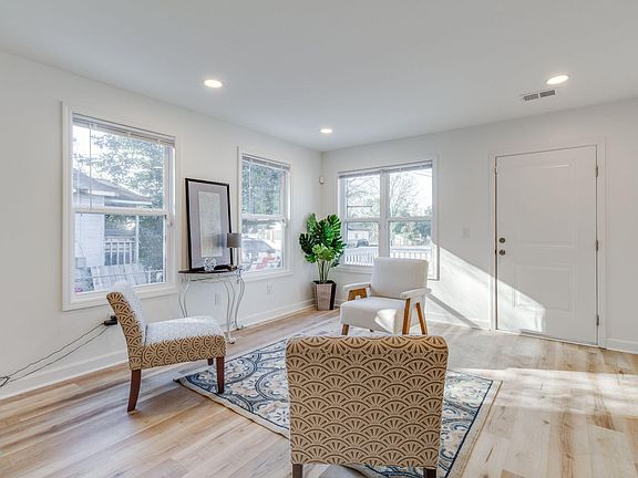 5th image of 23 Walker Ave