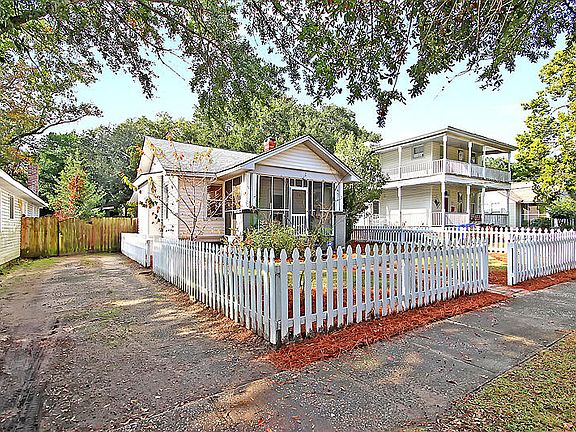5th image of 4621 Ohear Ave