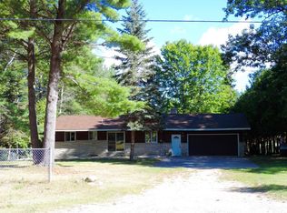 3742 Henry Hwy, Lewiston, MI 49756