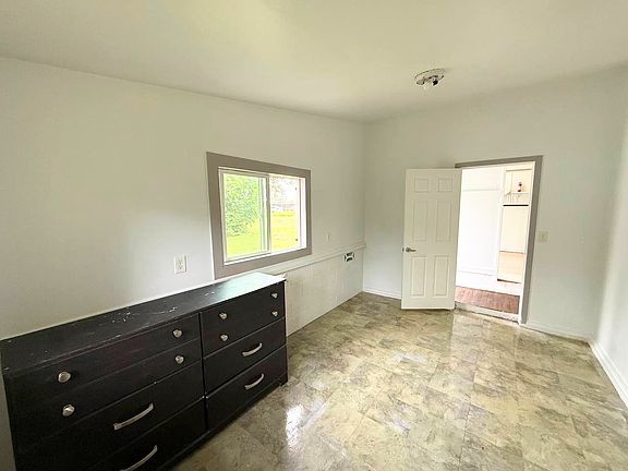 5th image of 15-1721 25th Ave #C