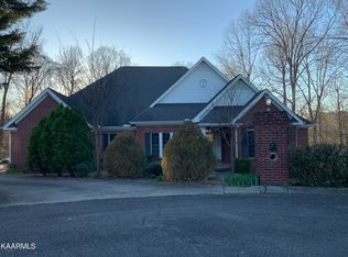 106 Braden Ct, Clinton, TN 37716