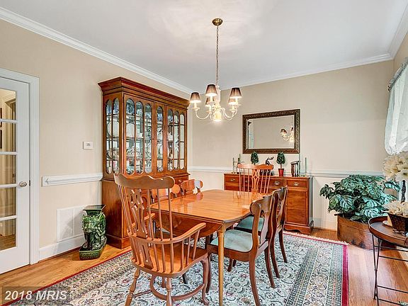 4th image of 10363 Welhams Ln