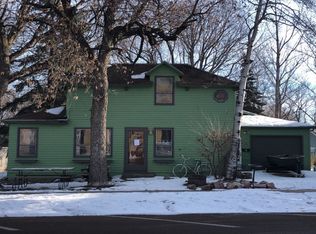 932 2nd Ave SE, Sioux Center, IA 51250