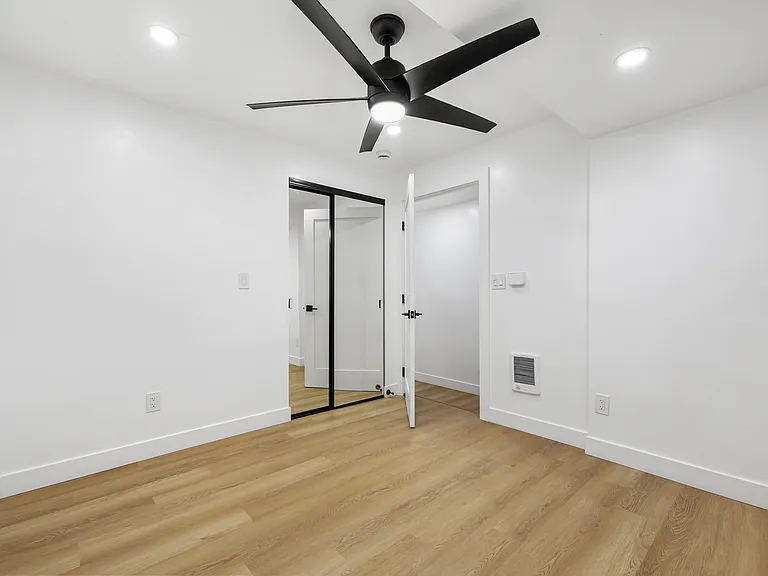 1539 Glenwood Dr #1539 — Photo 11