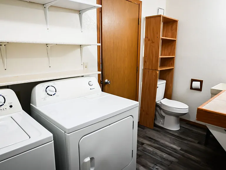 916 Montana St #918 — Photo 46