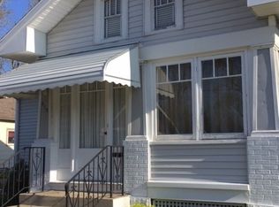 512 E Main St, Flora, IN 46929