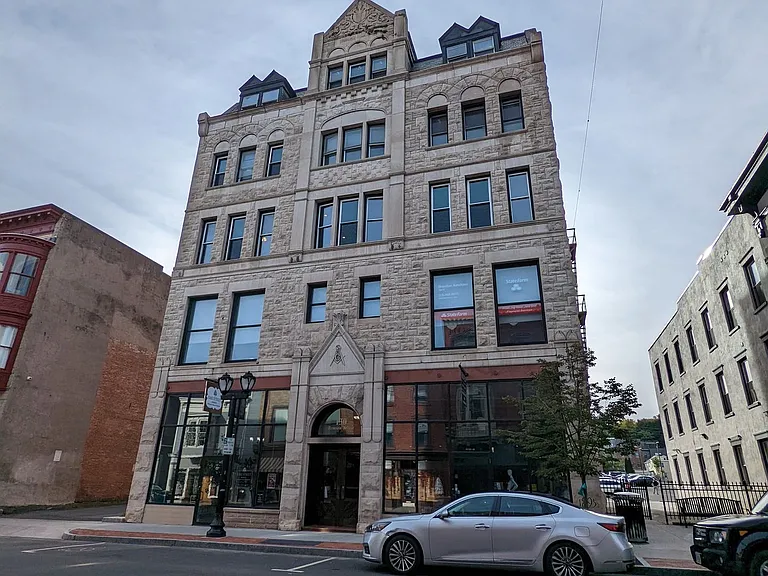 130 Remsen St — Photo 1