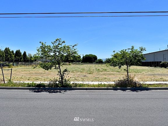 2nd image of 1161 Abadie Street
