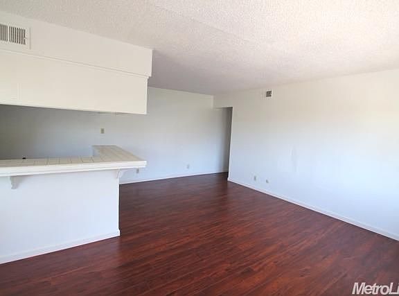 5th image of 4113 Apostolo Cir