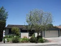 2795 Glorietta Cir photo 1