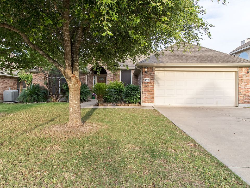 1st image of 20813 Bellerive Dr