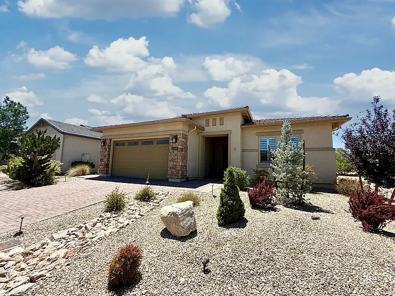 5296 Autumn Leaf Ln — Photo 2
