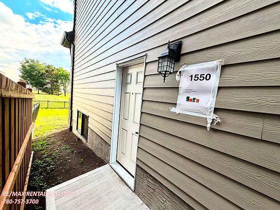 2nd image of 1550 Howes Pl SW #Basement