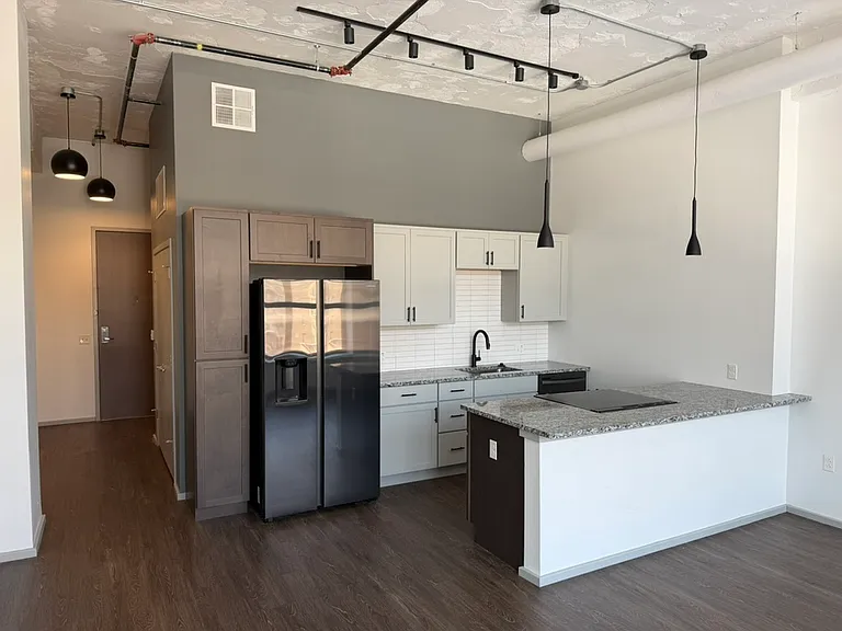 Front Page Lofts — Photo 47