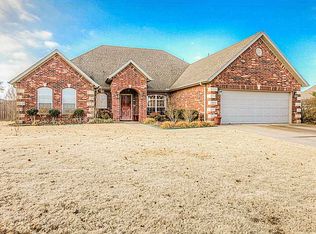 2300 SW Clover Ct, Bentonville, AR 72712