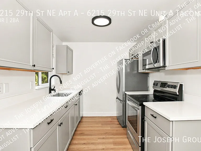 6215 29th St NE #A — Photo 3