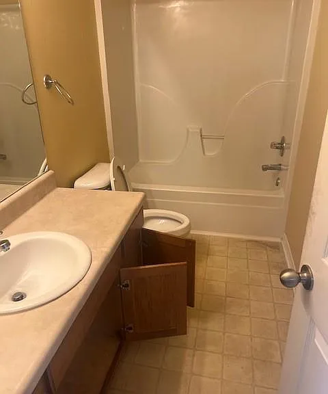 8913 Winter Ct — Photo 6