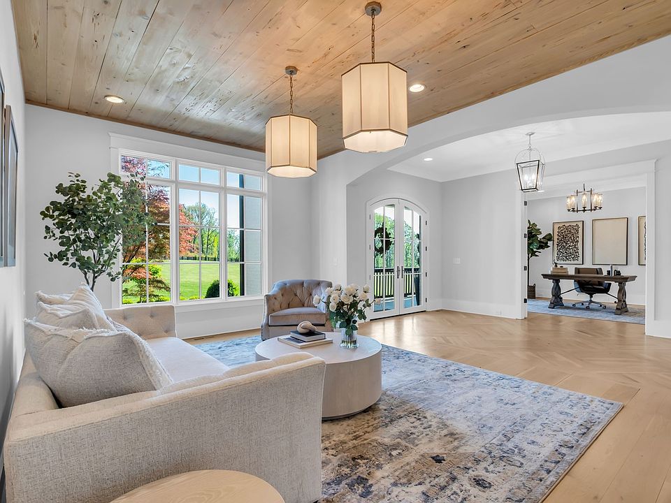 16th image of 5026 Hilltop Ln