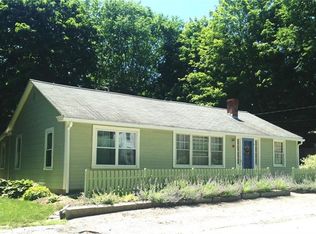 12 Pleasant Ln, Scituate, RI 02815