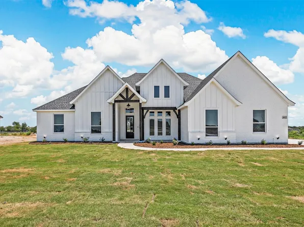 443 Red Bird Dr, Springtown, TX 76082