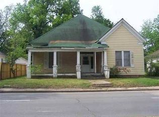 1214 E 8th Ave, Pine Bluff, AR 71601