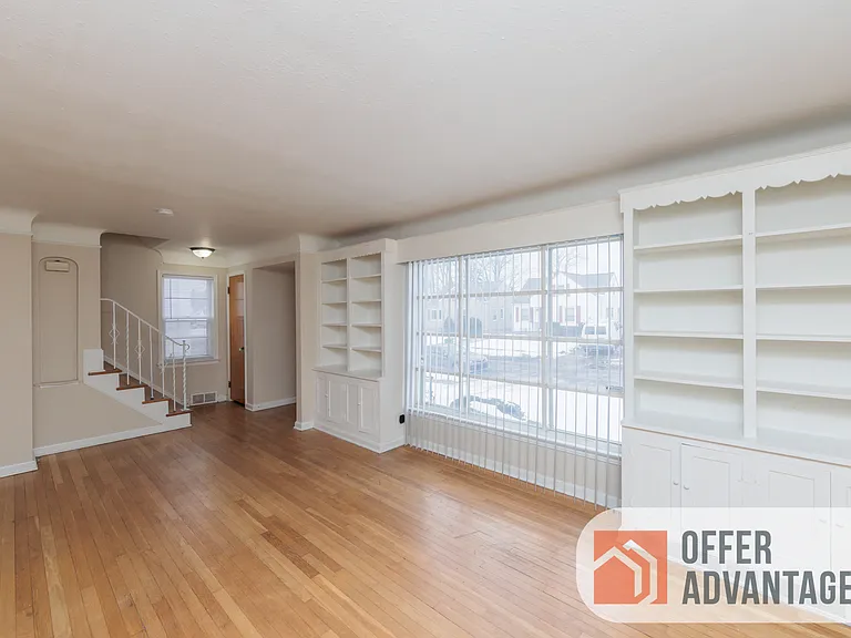 12404 Willard Ave — Photo 8