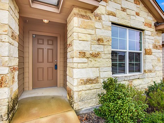 2nd image of 152 Jolie Cir