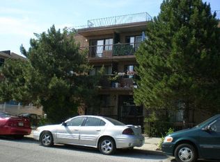 12215 25th Rd, Flushing, NY 11354