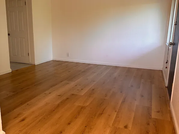 977 N 7th St APT 8, San Jose, CA 95112