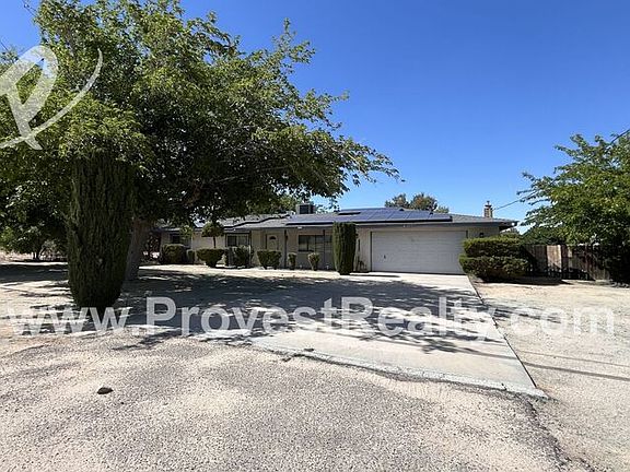 3rd image of 18370 Danbury Ave