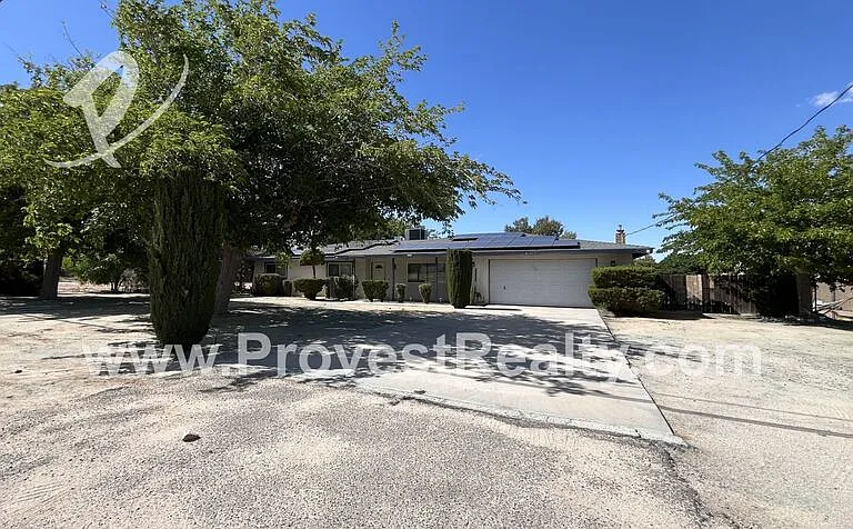 18370 Danbury Ave — Photo 3