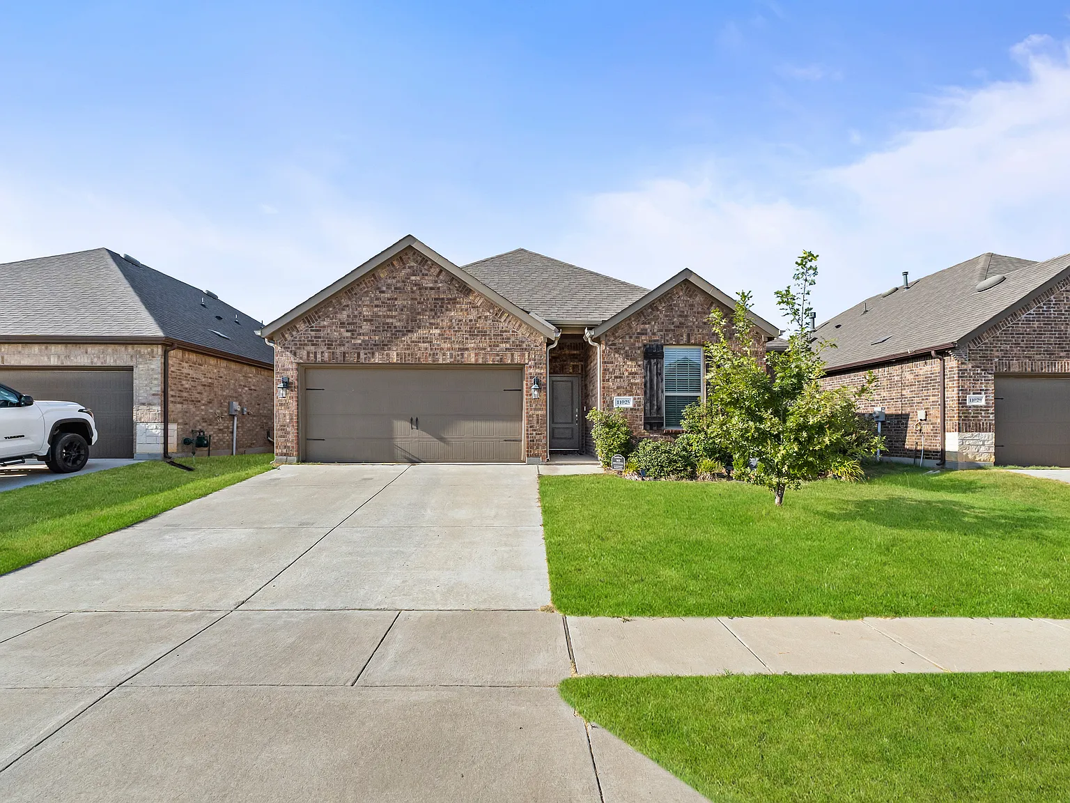 3 bed, 1503 sqft, $2,000 — Photo 1