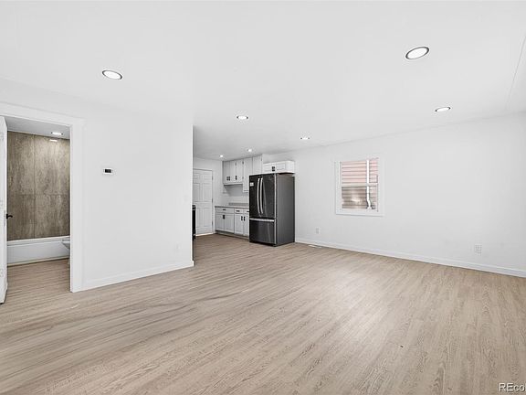 4th image of 2600 S King Street