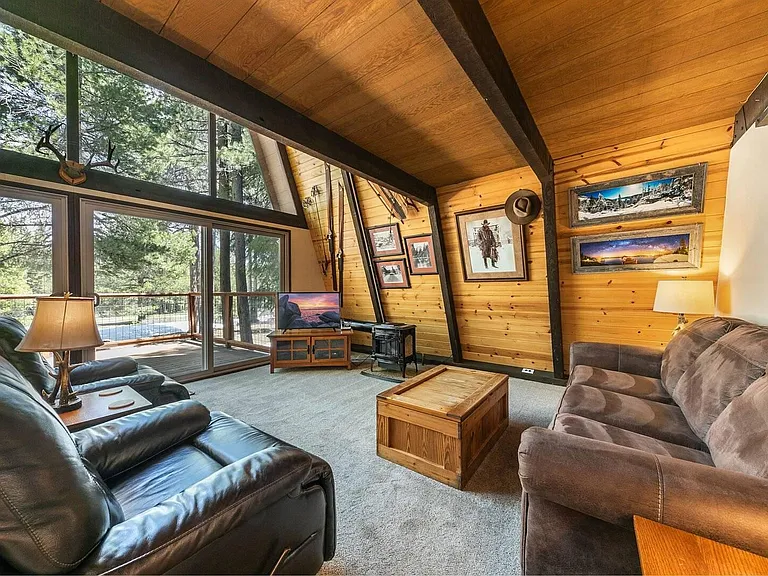 14806 Davos Dr — Photo 2