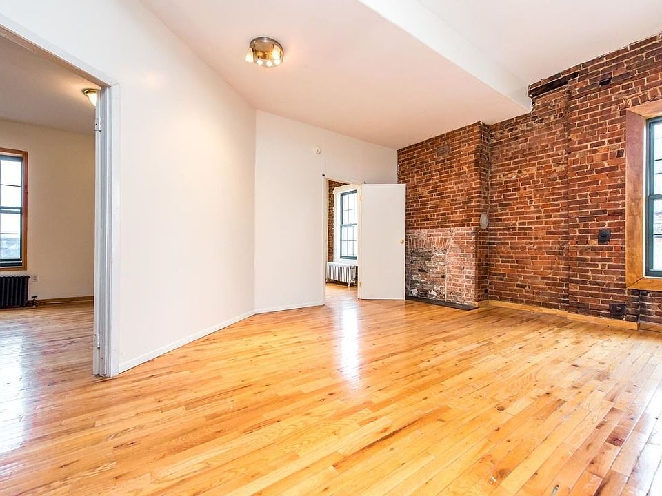 1st image of 153 Boerum St APT 6