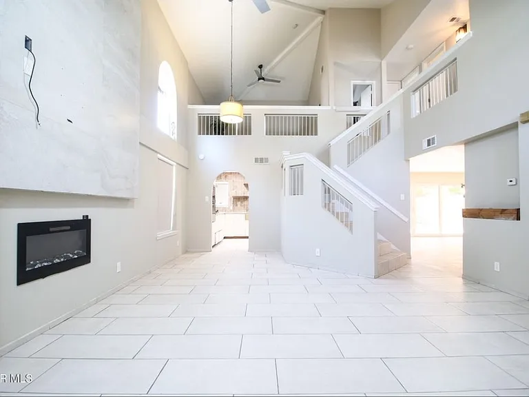 1465 Fito Hernandez St #1 — Photo 2