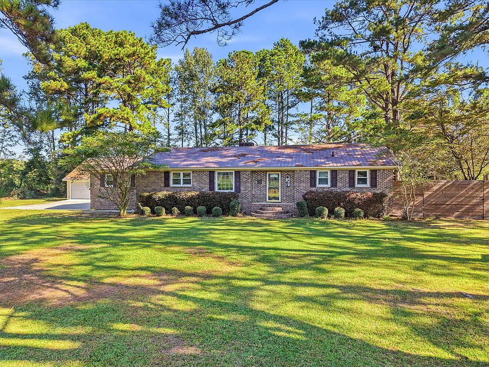 1st image of 270 Salisberry Rd