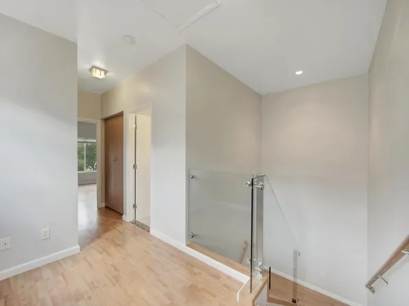 251 S Green Valley Pkwy Unit 411, Henderson, NV 89012
