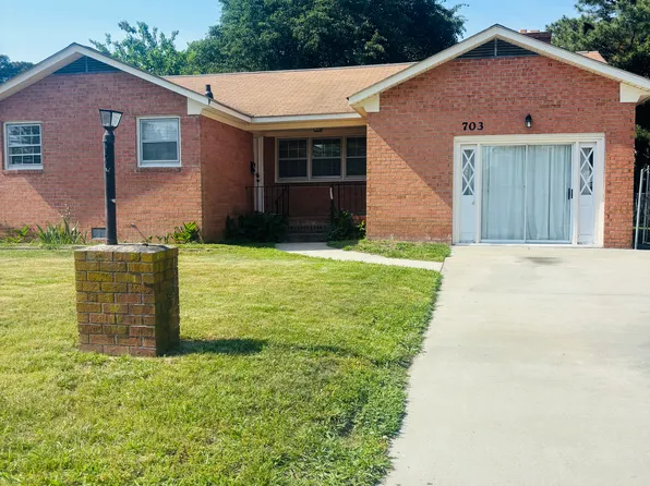 703 Dresden Dr, Newport News, VA 23601
