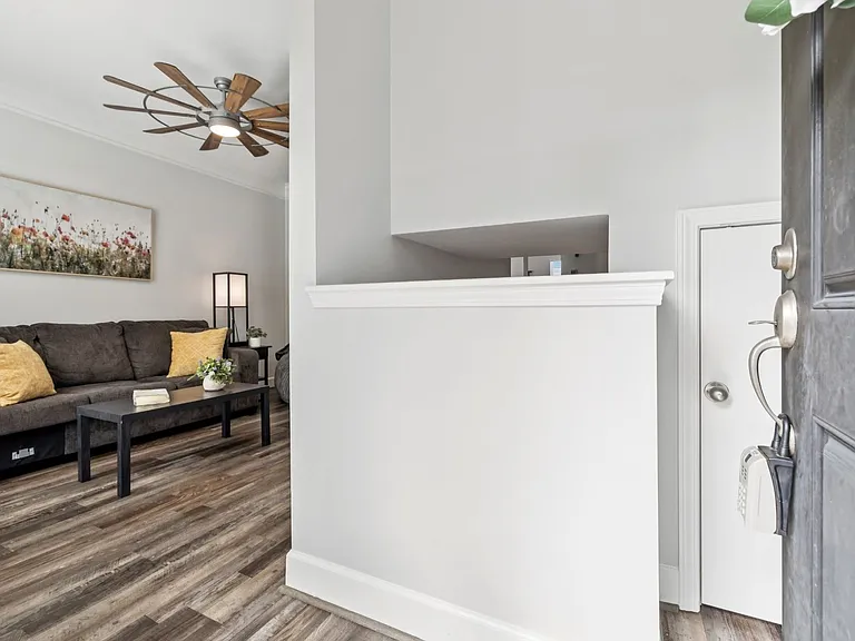 4705 Brighton Village Dr — Photo 3