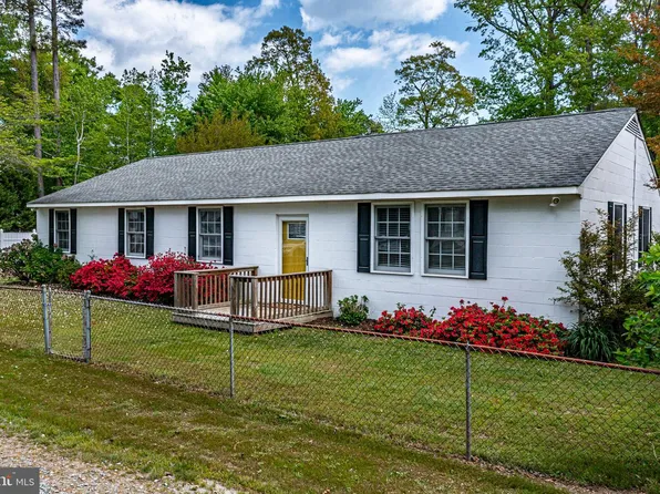 239 Lane Rd, Reedville, VA 22539