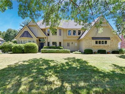 3501 W 130th St, Leawood, KS, 66209